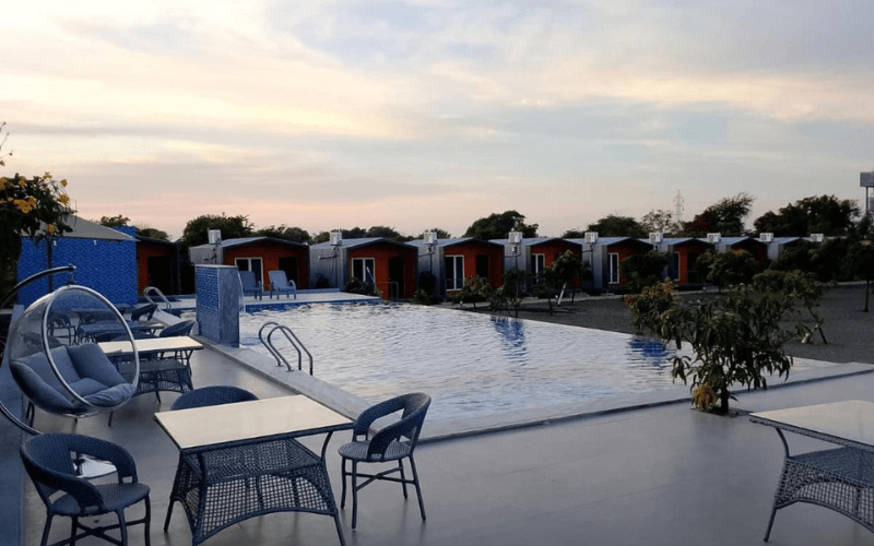 Infinity Swimming Pool