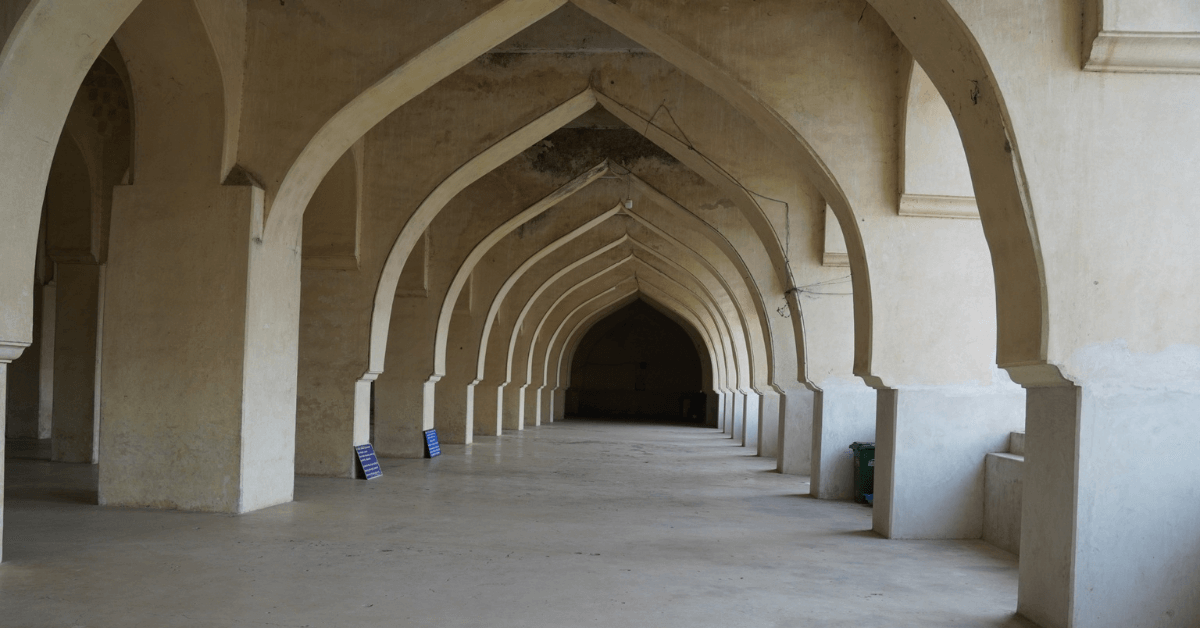 Haft Gumbaz (Seven Tombs) Kalaburagi